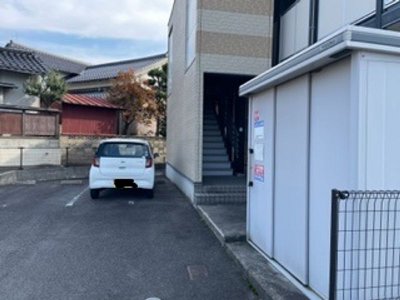 レオパレスリベェール 外観