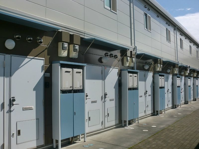 レオパレスＳｅｃｏｎｄ１００ 玄関