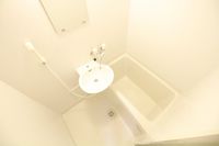 レオパレスアブリール３番館 洗面所