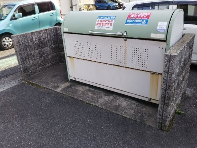 レオパレス伊伝居 共用部分