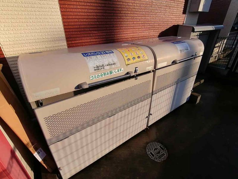 レオネクストロッソ　明神木 共用部分