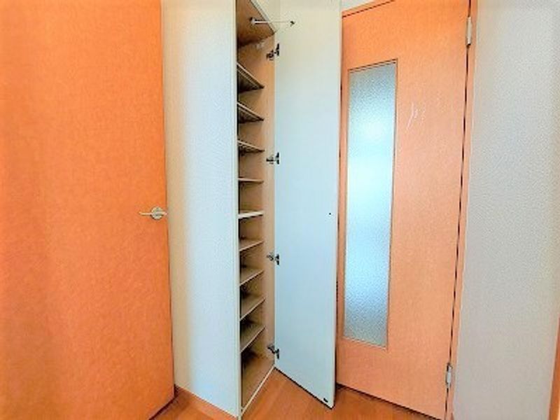 レオパレスひまわりⅡ 収納
