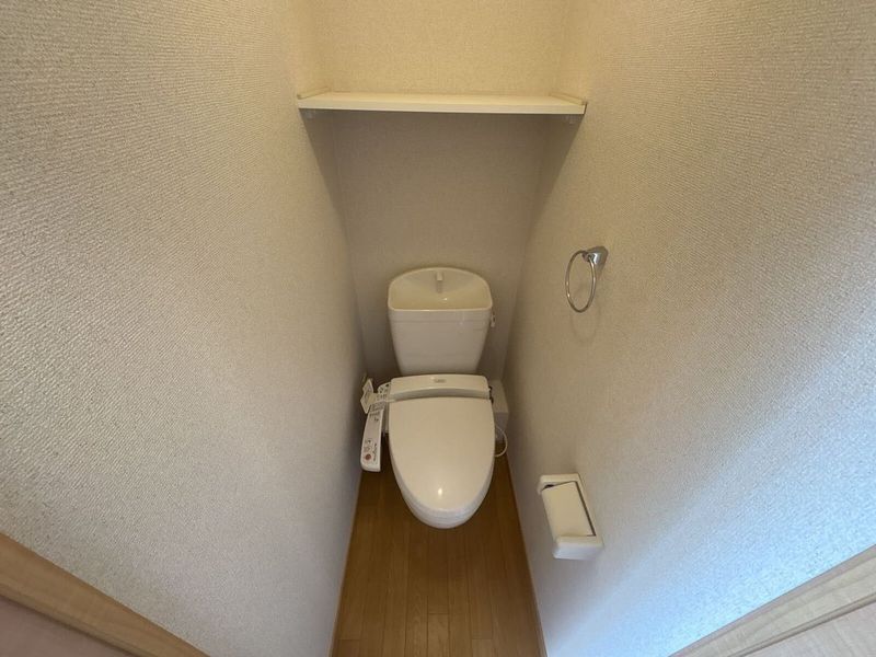 レオパレス新鎌ケ谷ＫＩＹＯＴＡ トイレ