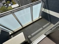 LEONEXT Rail Link Ban công