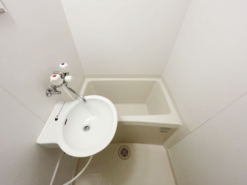 レオパレスクレール本内 風呂