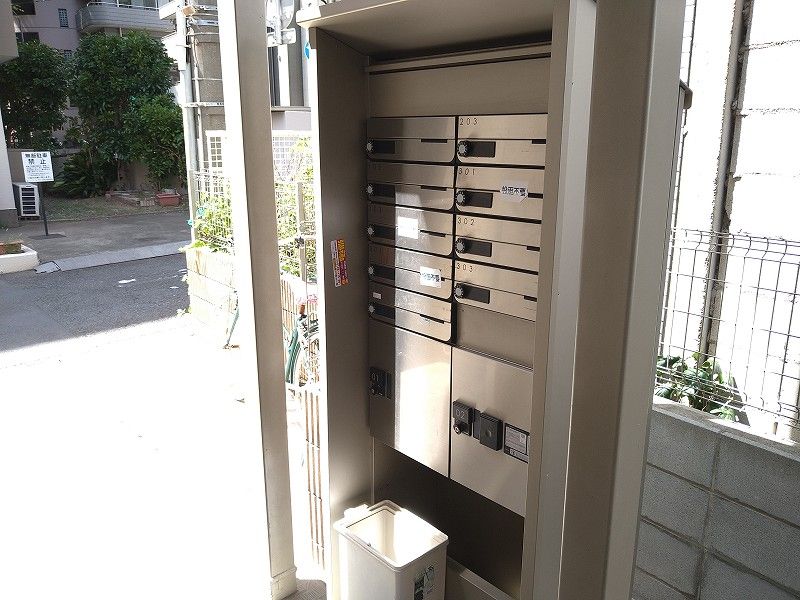 クレイノシンコーポ南烏山 共用部分
