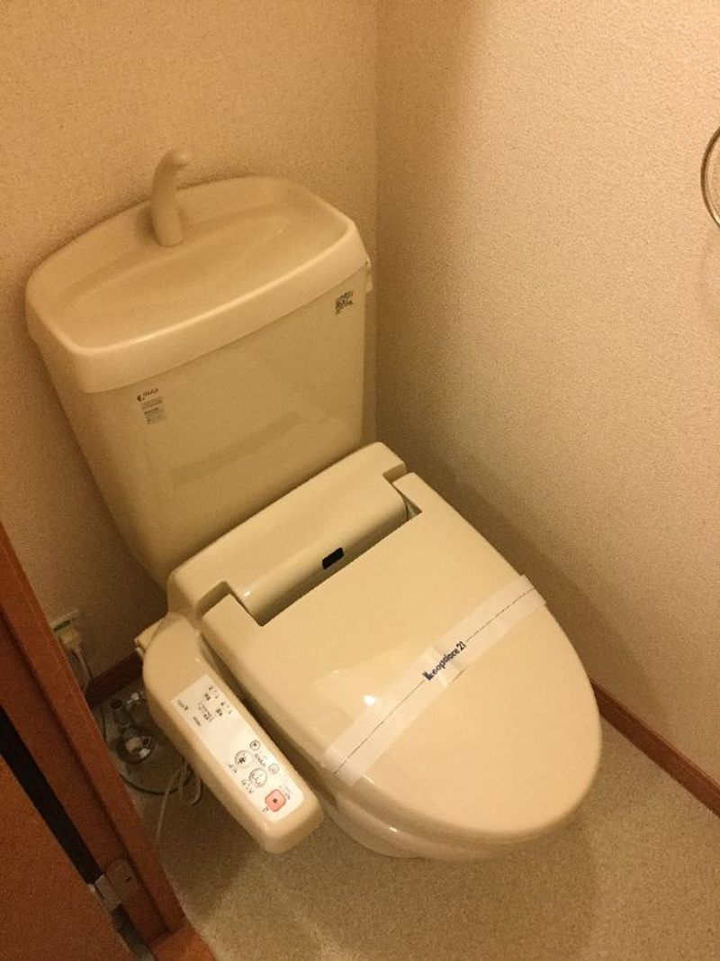 レオパレスＷＨＩＴＥ　ＳＵＮ トイレ