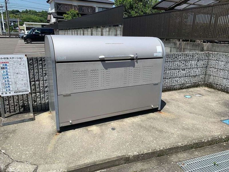 レオパレスフレグラント 共用部分