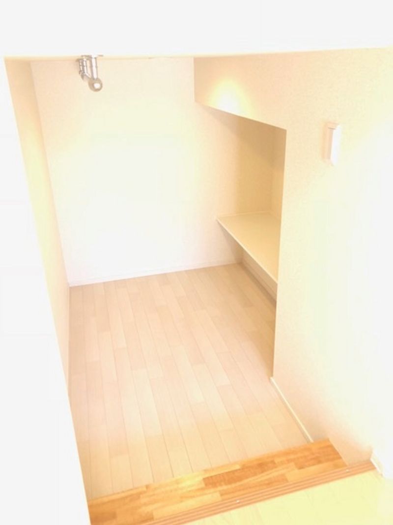 ミランダアイリス 収納