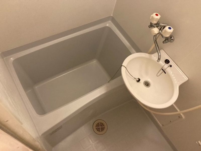 レオパレスグランドホープ 風呂