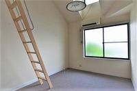 レオパレスノムラ 居間