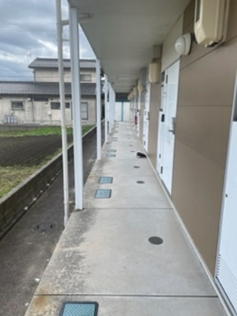 レオパレス長者原 共用部分