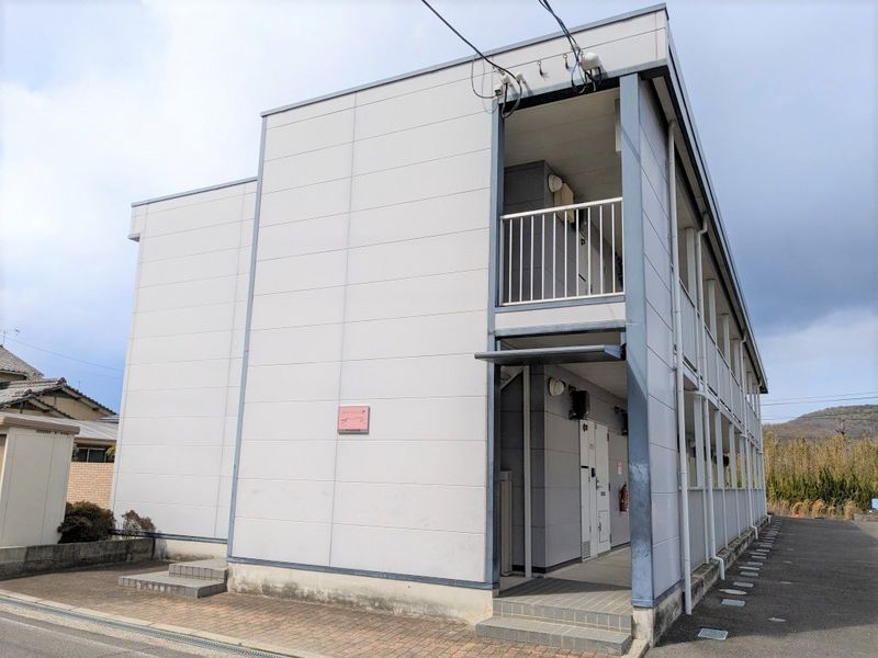 レオパレスＢＥＲＧＡ 外観