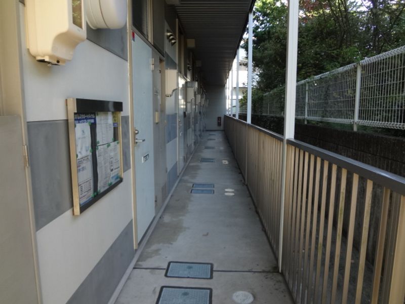 レオパレス四ッ池 共用部分