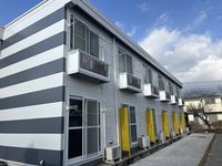 レオパレススワホーム 外観