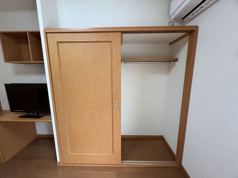 レオパレスＩＮＡＢＡ 収納