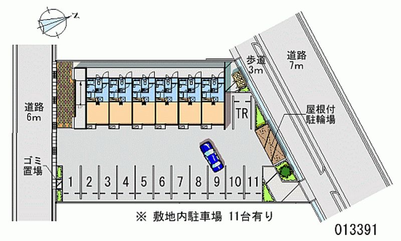 レオパレスシュロス 月極駐車場