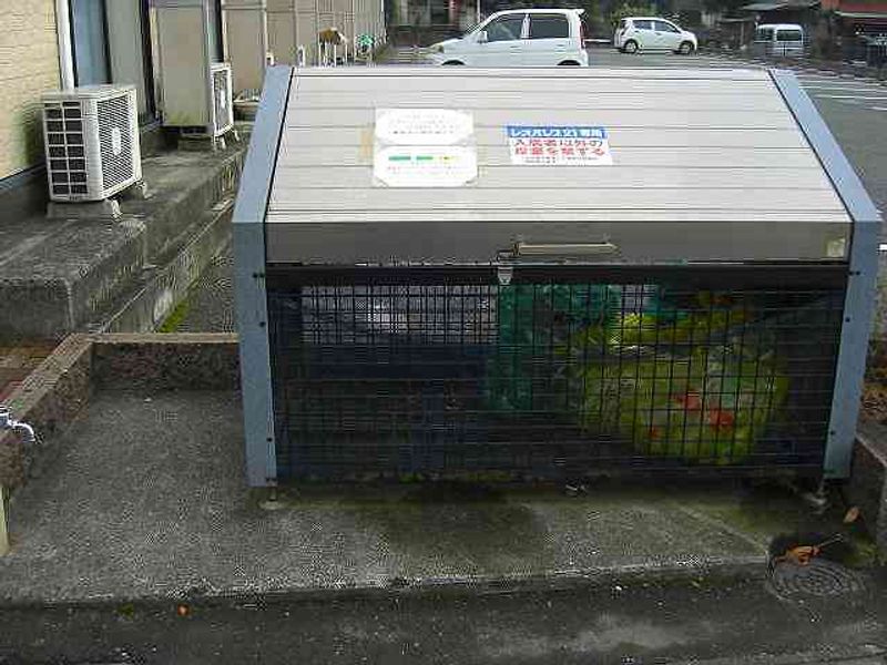 レオパレスロイヤル菊池 共用部分