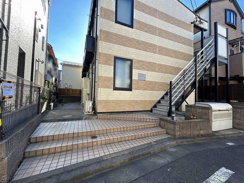 レオパレス千早 共用部分
