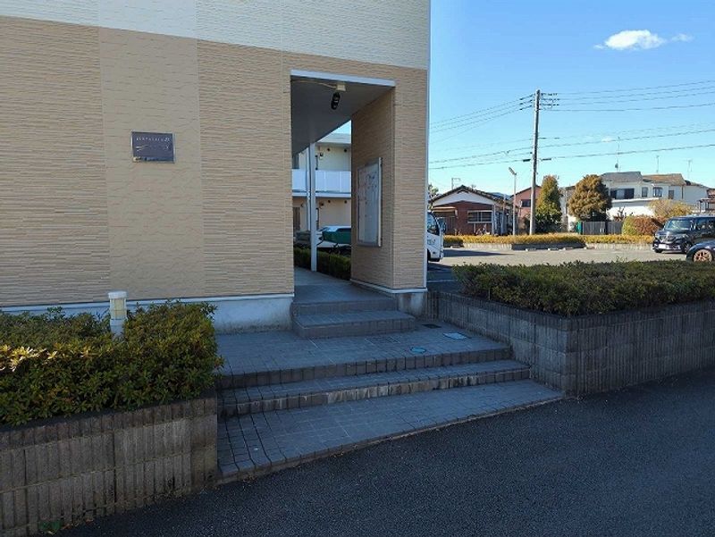 レオパレス大楽寺 エントランス