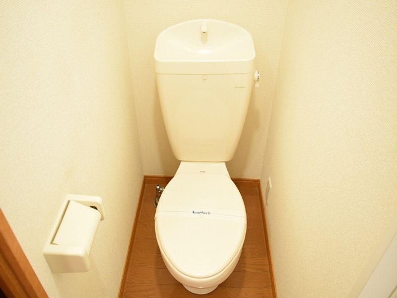 レオパレスＭＯＭＯＹＡＭＡ トイレ