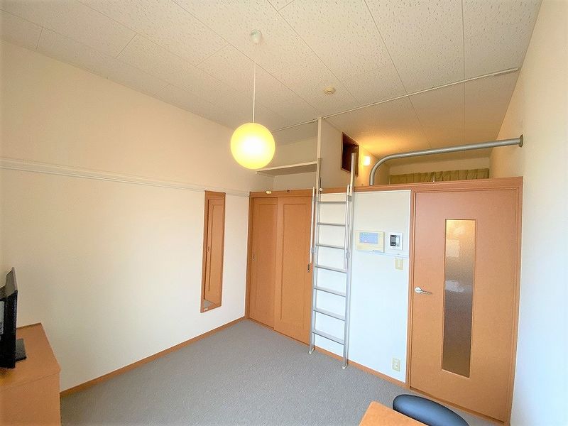 レオパレス火切塚Ⅱ 居間