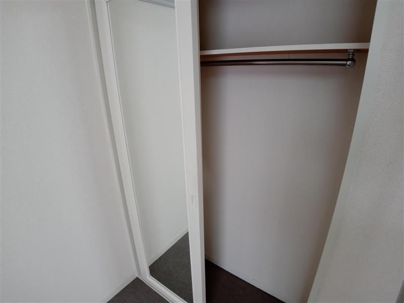 レオパレスラピュタ 収納