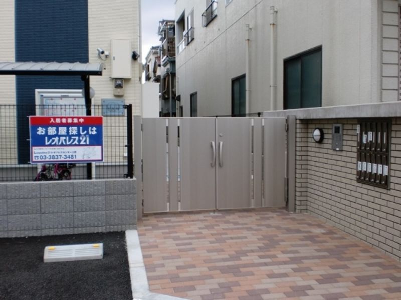 レオネクストワイケージー 共用部分