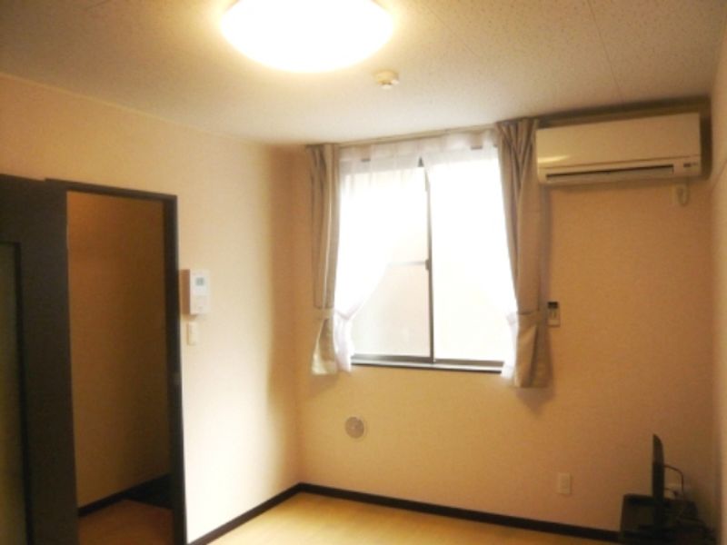 レオネクスト清風 居間