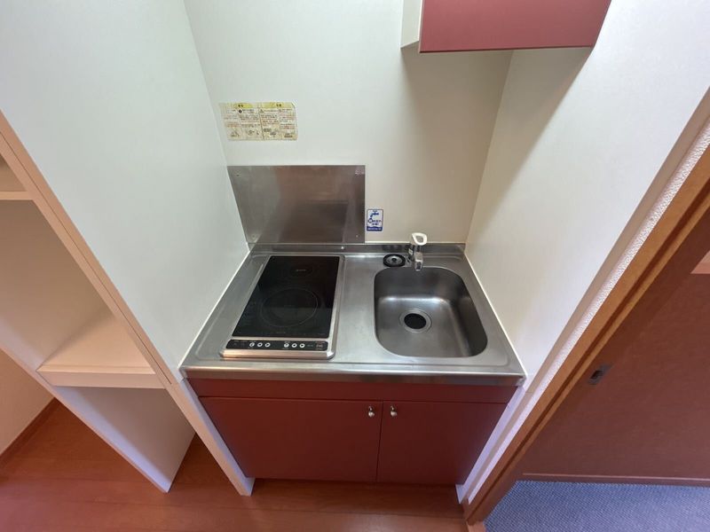 レオパレスブルーカナリア キッチン