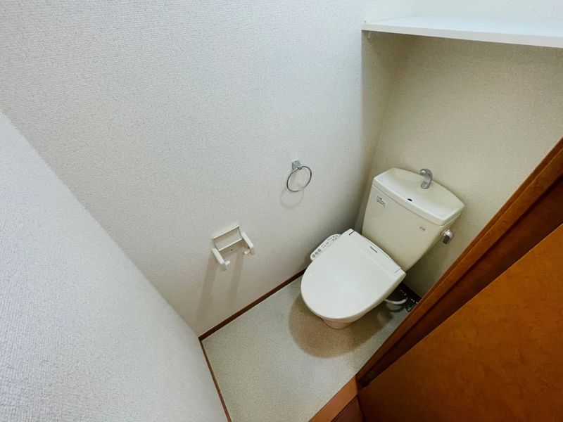 レオパレスグリーンハイツ トイレ