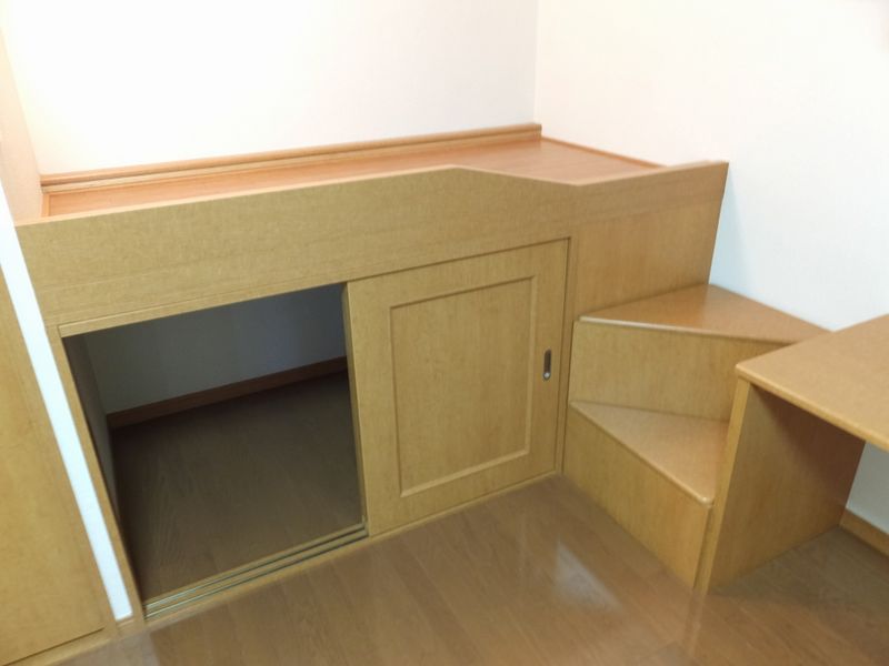 レオパレスサンライズ 収納