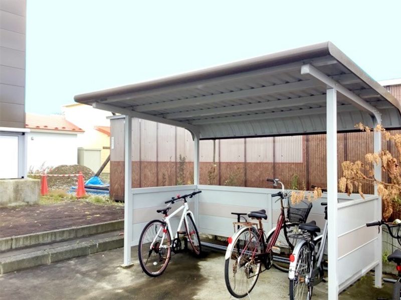 レオパレスＮＩＳＨＩＫＩ 共用部分