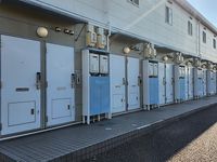 レオパレス高取 玄関