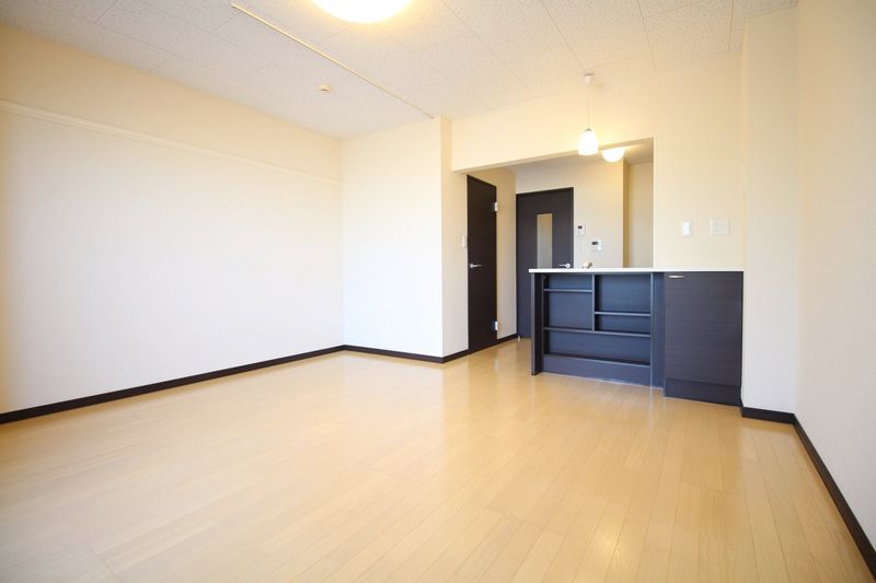 LEONEXT Takashima 거실