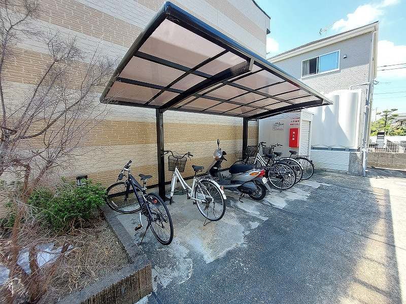 レオパレスカーサ　キース 共用部分