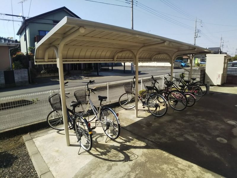 レオパレスラ・フレーズ 共用部分