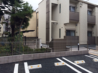 ミランダクレアージュ 駐車場