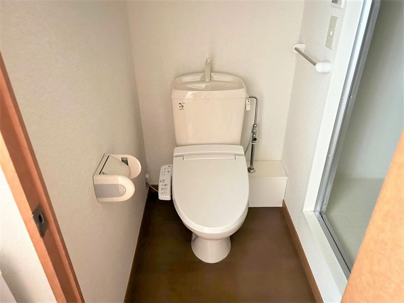 レオパレスアンソレイエ トイレ