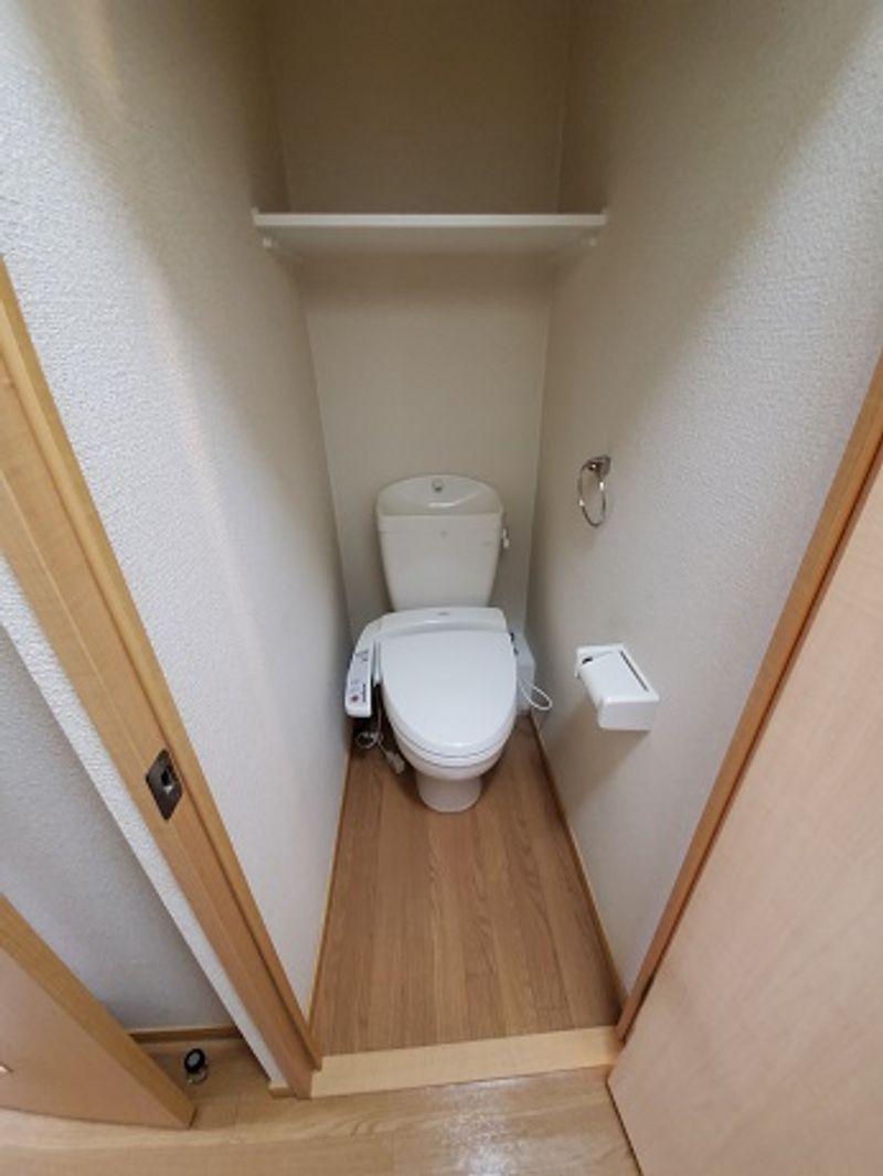 レオパレスエルハピネス トイレ