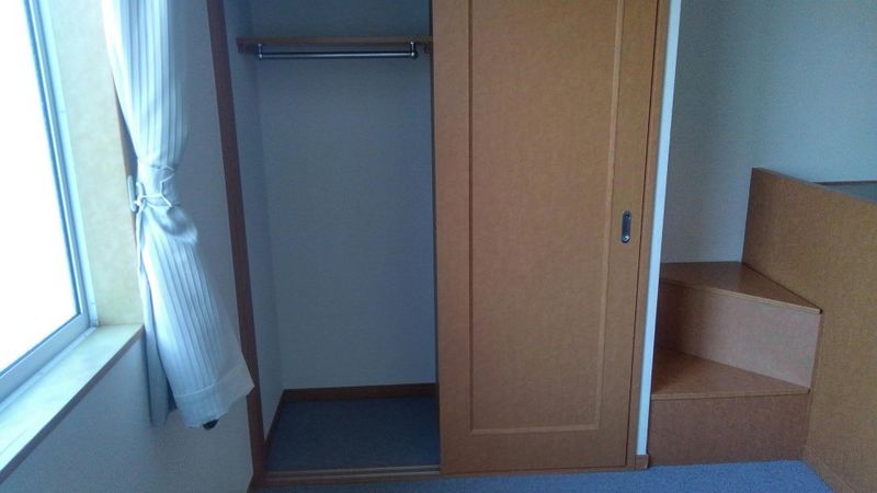 レオパレスジョーヌ 収納