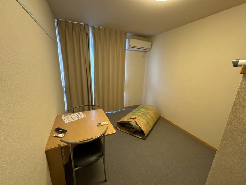 レオパレスシンシアⅡ 居間