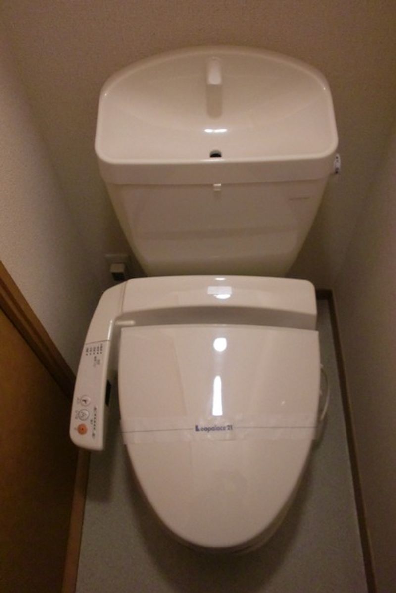 レオパレスクンプウ トイレ