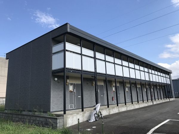 レオパレス蔵漆倶館 外観