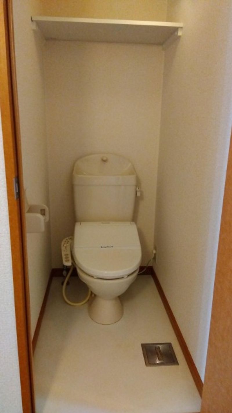レオパレス泉１ トイレ