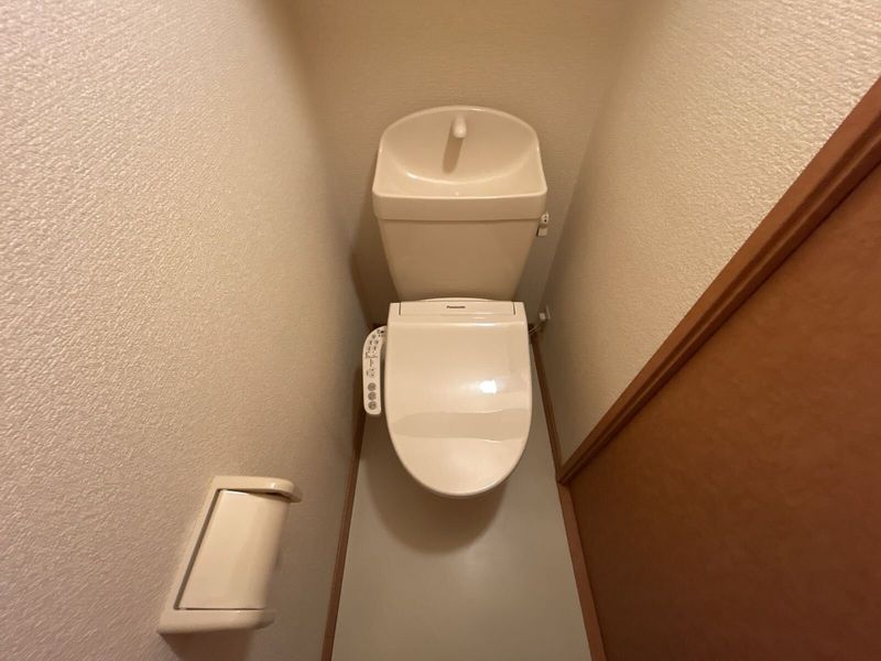 レオパレス中屋敷Ｂ トイレ