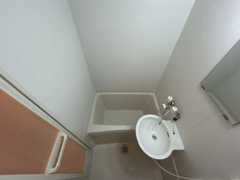 レオパレス西羽貫 風呂