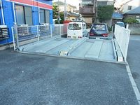 レオパレスＡＮＮＥＸ新川崎 駐車場