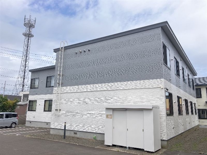 レオパレスシバザクラ 外観
