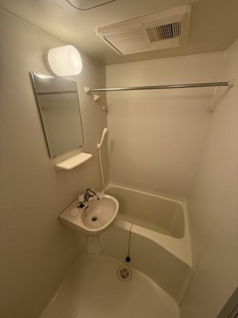 レオパレスアルファード 風呂